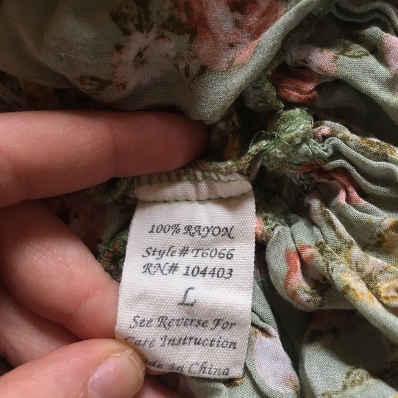 Floral Tank Top - Picture 7 of 7